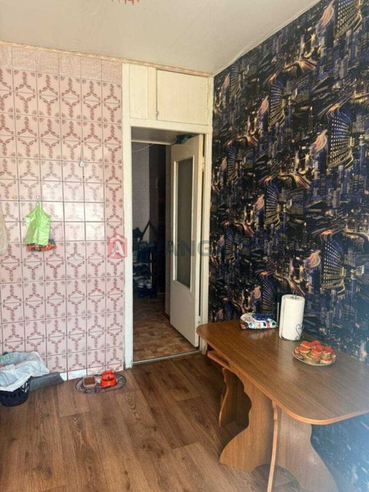 3 ��. ��������, 64/-/9 ��. �., 3/9 ������ ���� 2