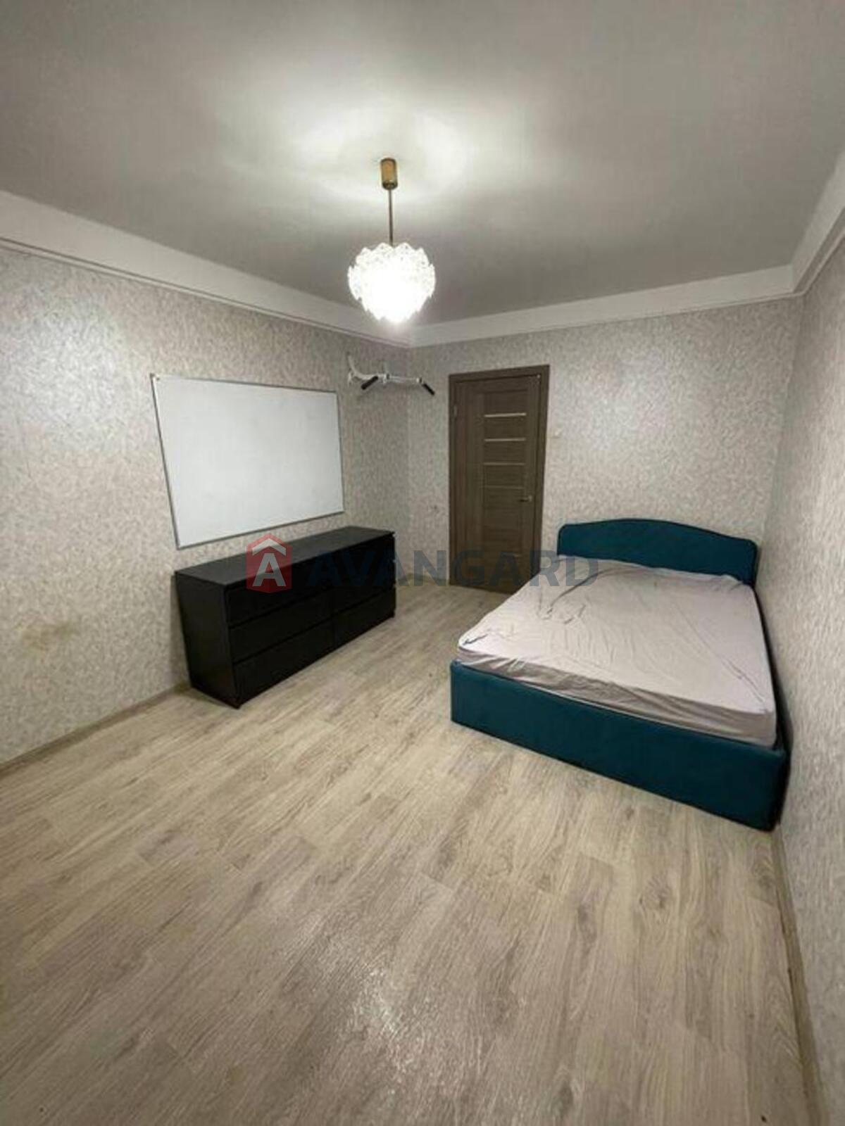 3 ��. ��������, 60/-/6 ��. �., 6/9 ������ ���� 8