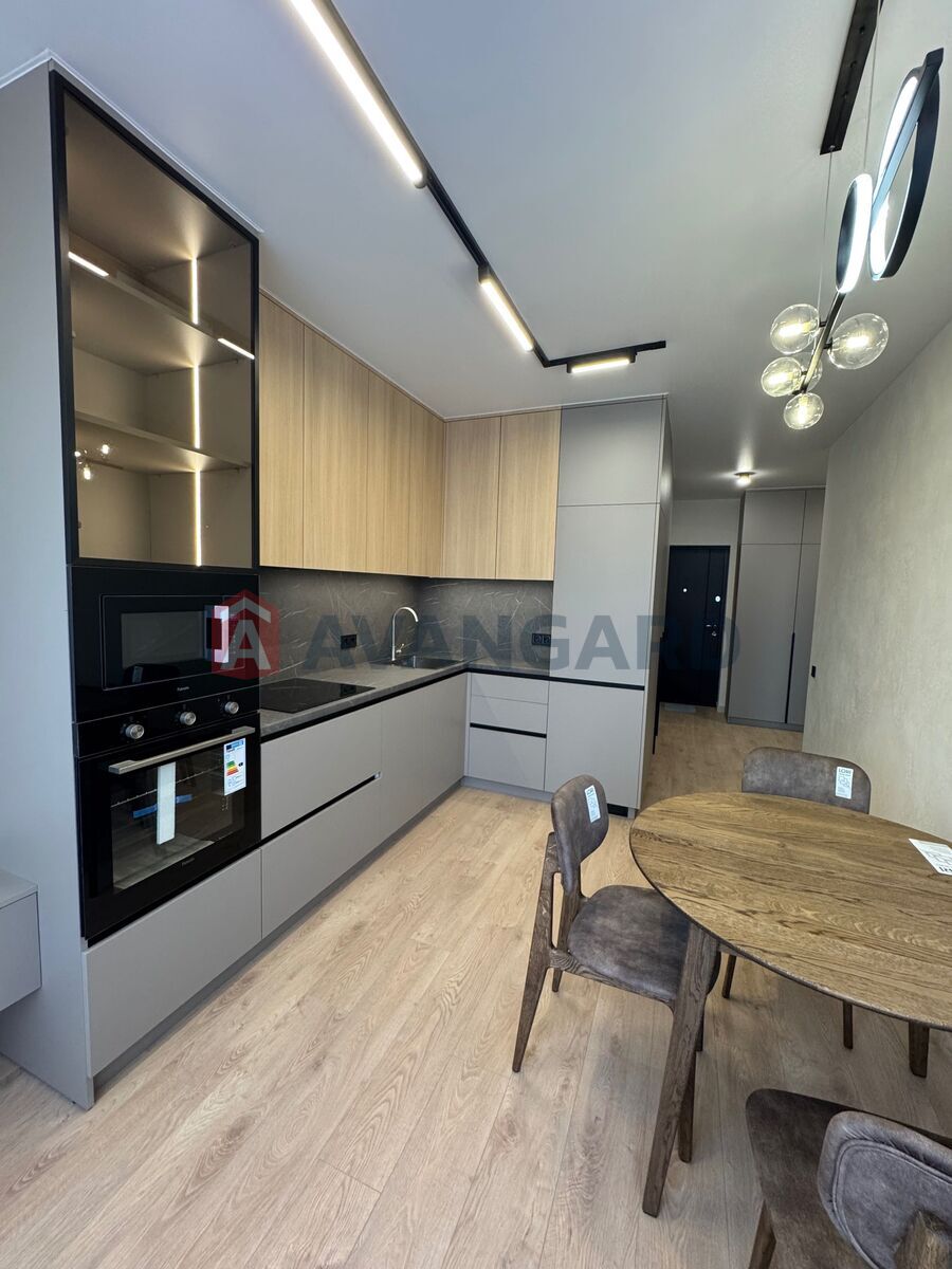 1 ��. ��������, 40/-/10 ��. �., 14/25 ������ ���� 6