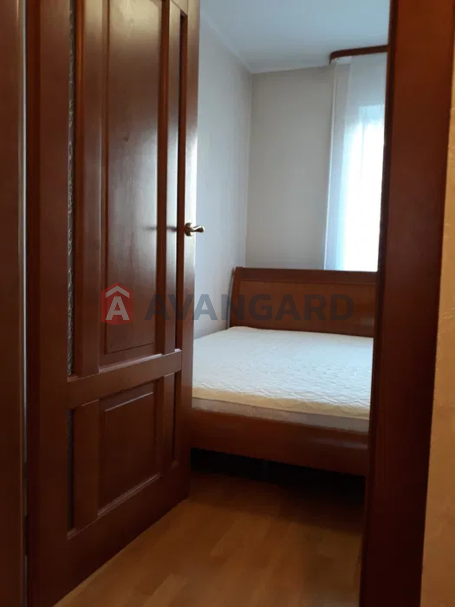 2 ��. ��������, 54/-/12 ��. �., 1/9 ������ ���� 7