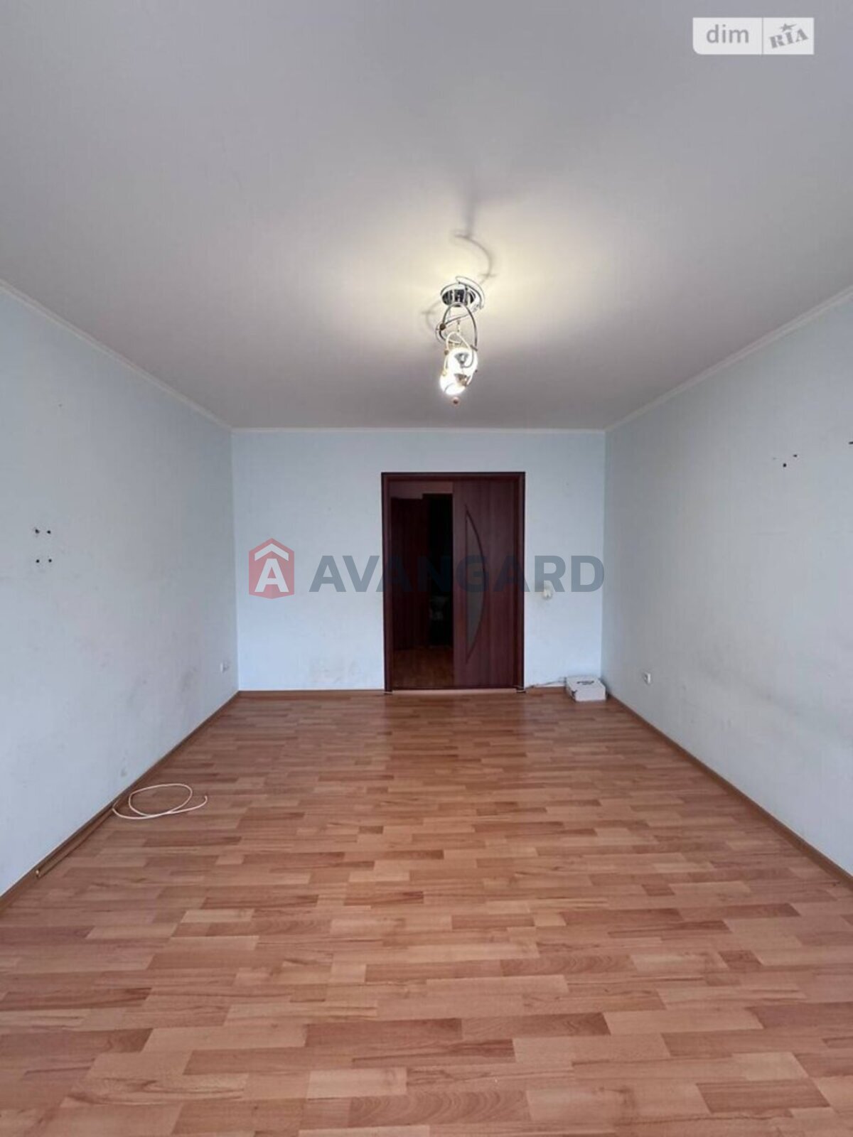 2 ��. ��������, 87/43/17 ��. �., 5/6 ������ ���� 7