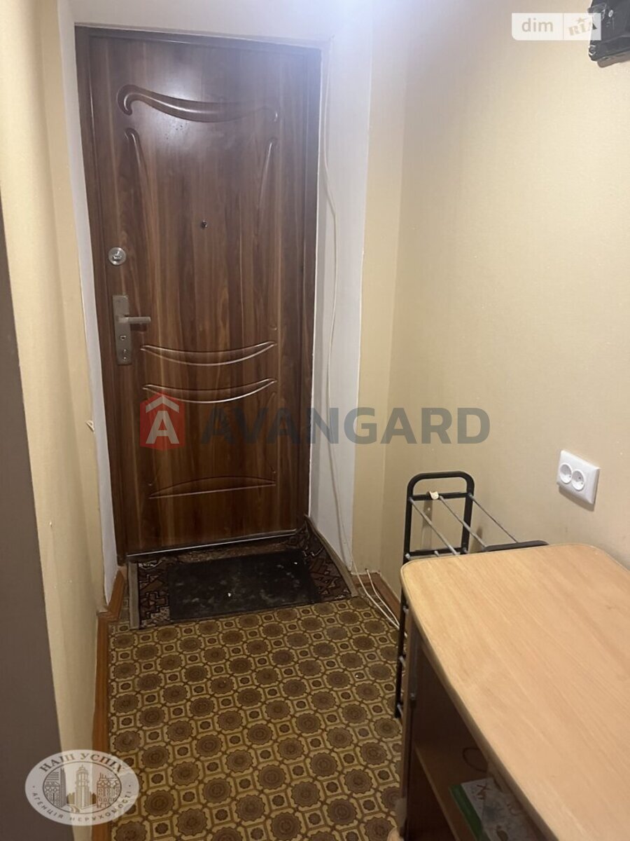 2 ��. ��������, 43/29/5 ��. �., 3/5 ������ ���� 12