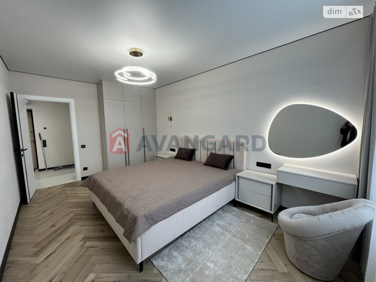 2 ��. ��������, 70/38/16 ��. �., 2/10 ������ ���� 2