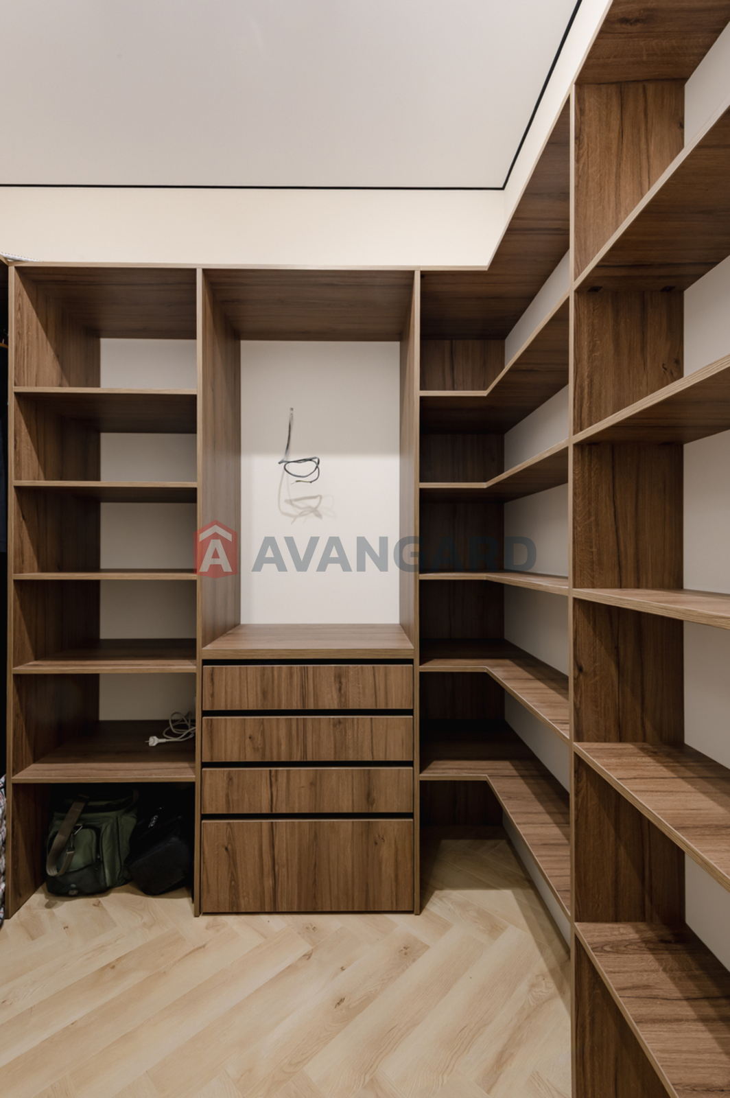 1 ��. ��������, 54/20/15 ��. �., 28/36 ������ ���� 16