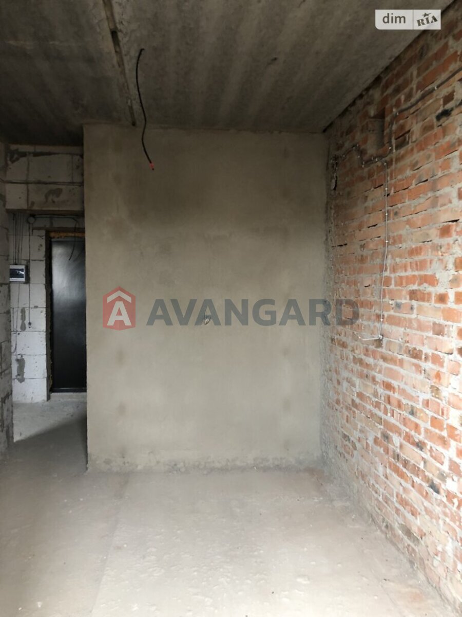 1 ��. ��������, 39/19/12 ��. �., 5/5 ������ ���� 7