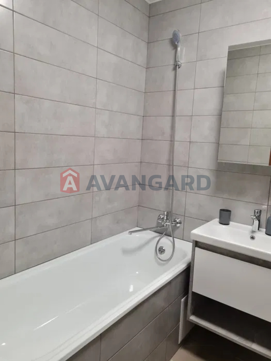 1 ��. ��������, 45/-/10 ��. �., 19/25 ������ ���� 8