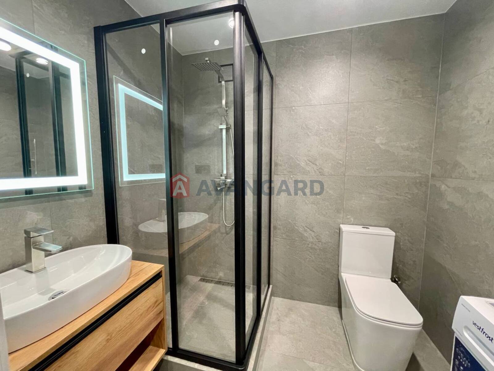 1 ��. ��������, 41/16/20 ��. �., 9/10 ������ ���� 20