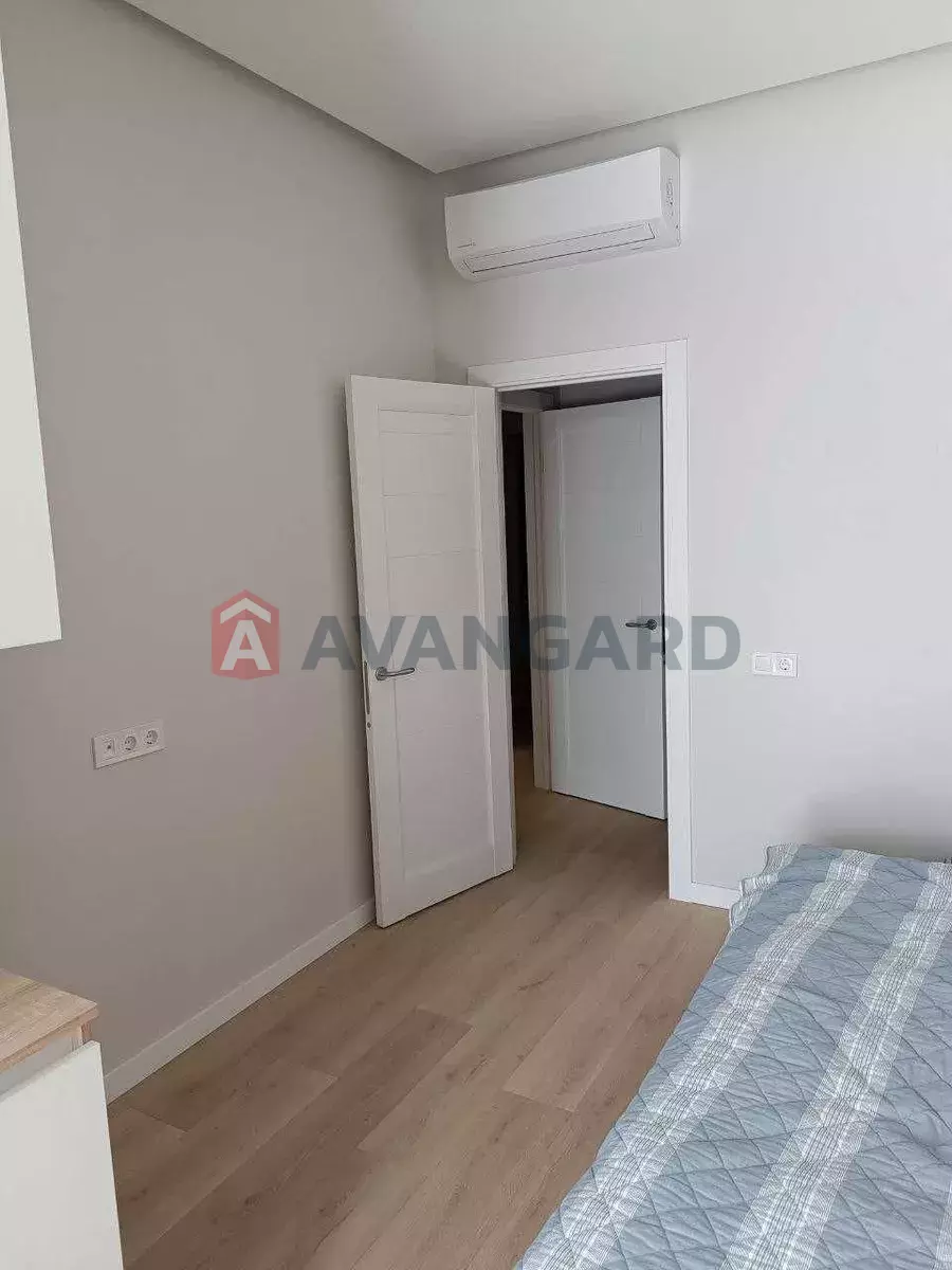 2 ��. ��������, 52/-/13 ��. �., 7/14 ������ ���� 3