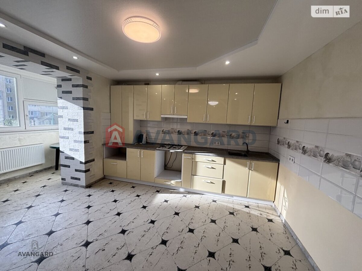 1 ��. ��������, 44/-/15 ��. �., 2/7 ������ ���� 12