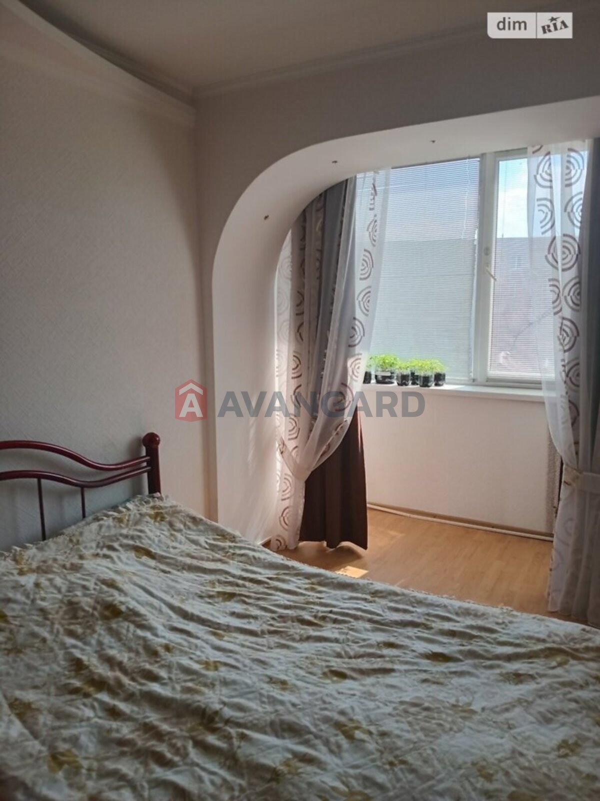 2 ��. ��������, 50/36/6 ��. �., 4/5 ������ ���� 3