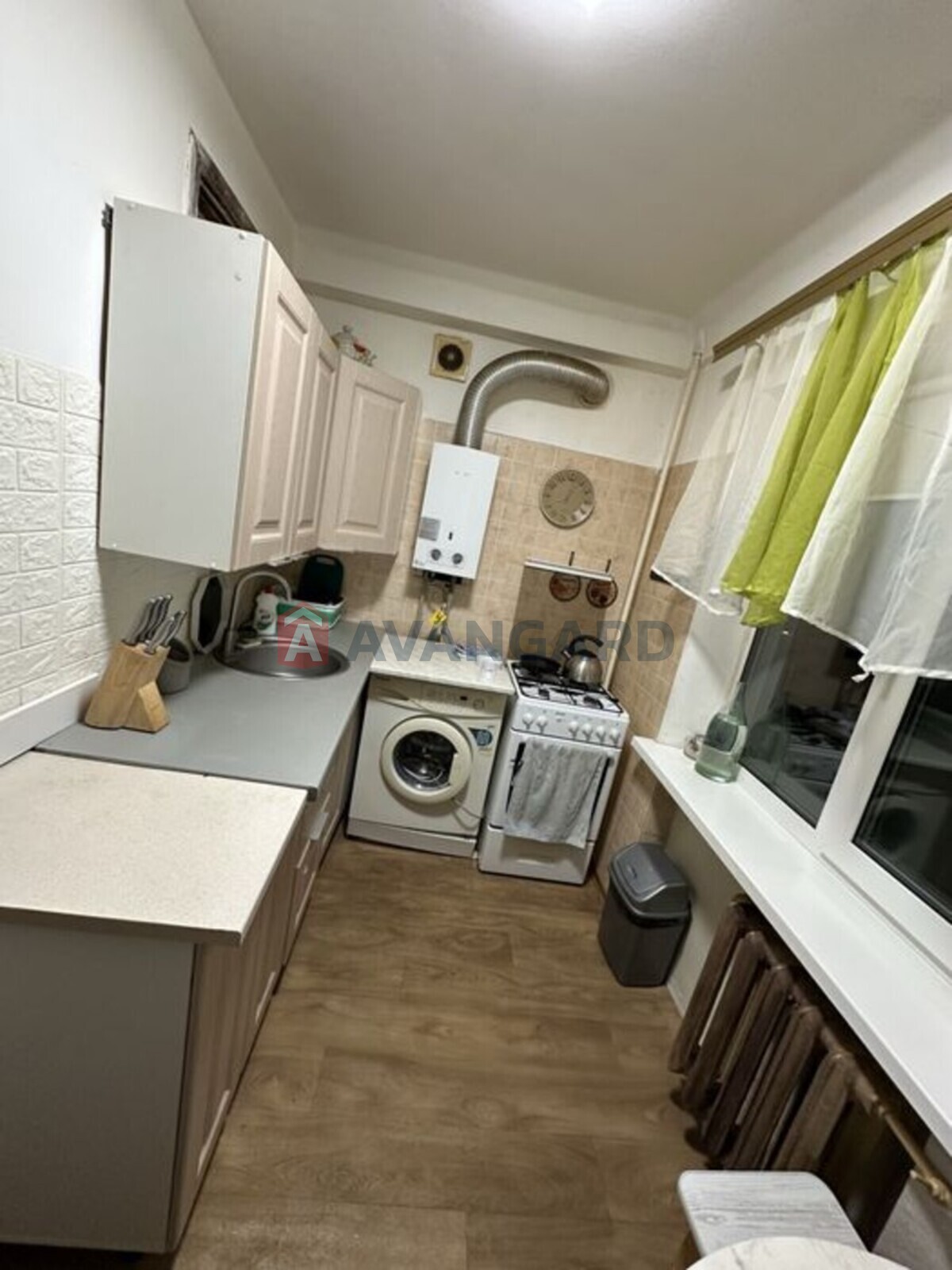 3 ��. ��������, 54/-/6 ��. �., 4/5 ������ ���� 7