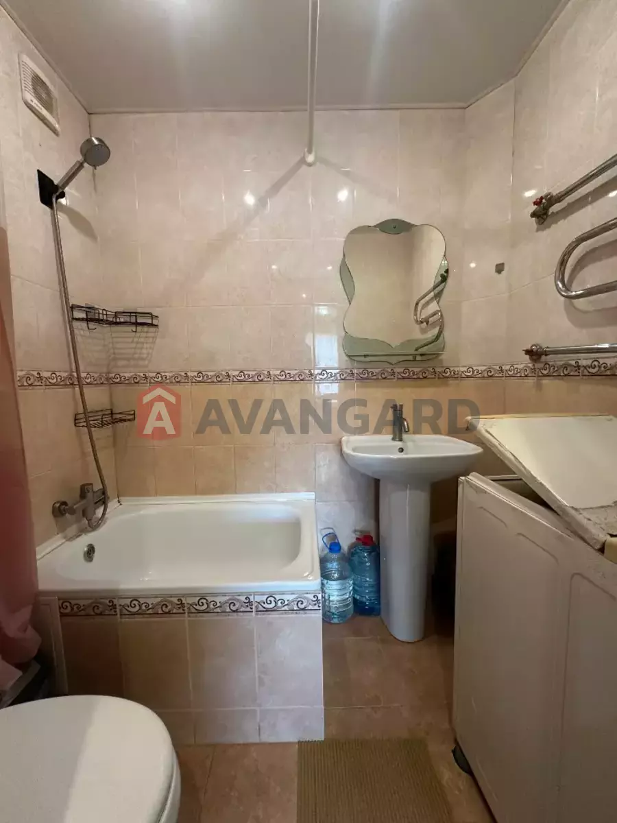 2 ��. ��������, 41/31/5 ��. �., 2/2 ������ ���� 6