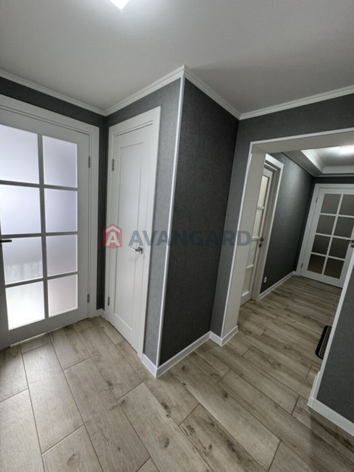 2 ��. ��������, 50/-/9 ��. �., 5/9 ������ ���� 5