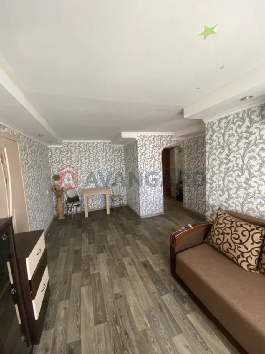 2 ��. ��������, 42/-/6 ��. �., 1/3 ������ ���� 5