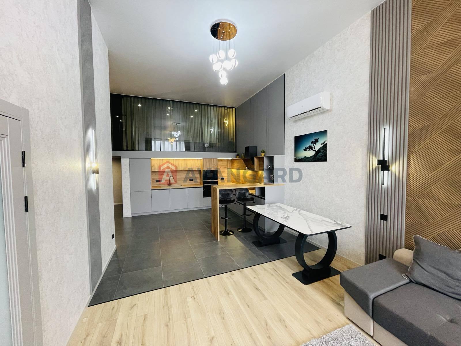 3 . , 132/-/20 . ., 18/18   6