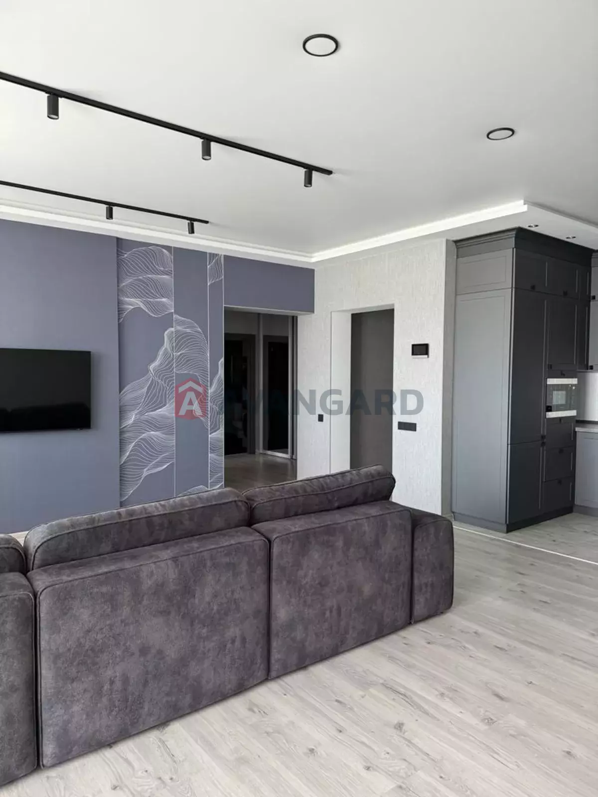 3 . , 100/-/40 . ., 7/7   12