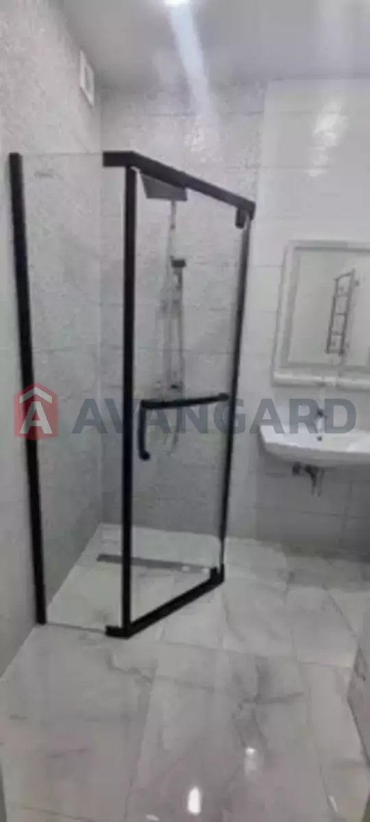 3 ��. ��������, 80/-/11 ��. �., 6/11 ������ ���� 15