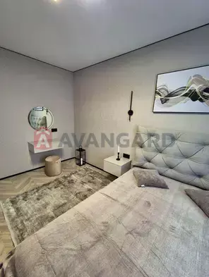 1 ��. ��������, 44/-/18 ��. �., 14/25 ������ ���� 8