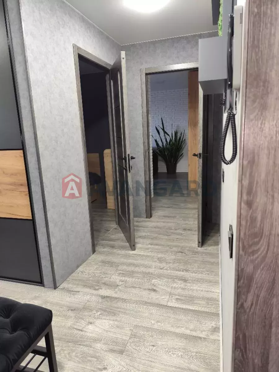 2 ��. ��������, 48/-/6 ��. �., 8/9 ������ ���� 22