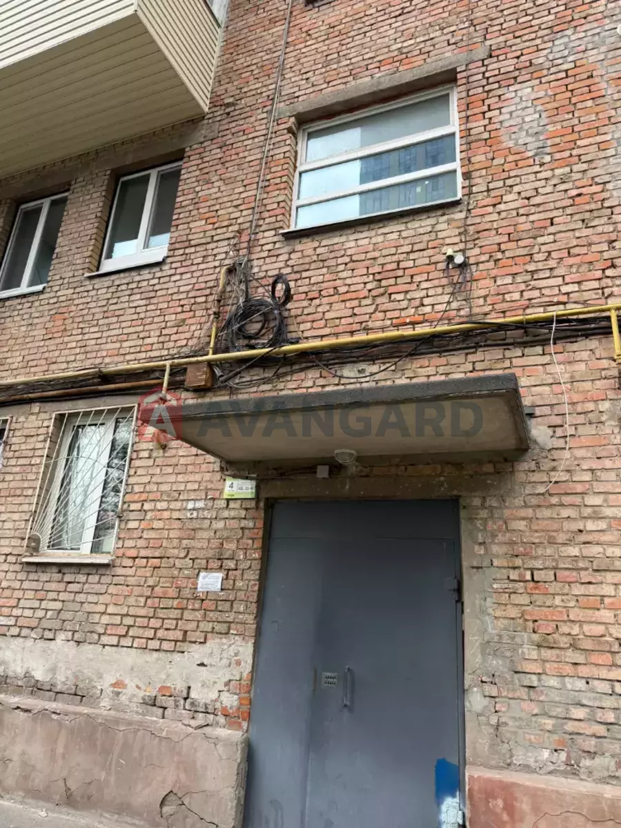 1 ����. ��������, 40/-/25 ��. �., 4/4 ���� ���� 16