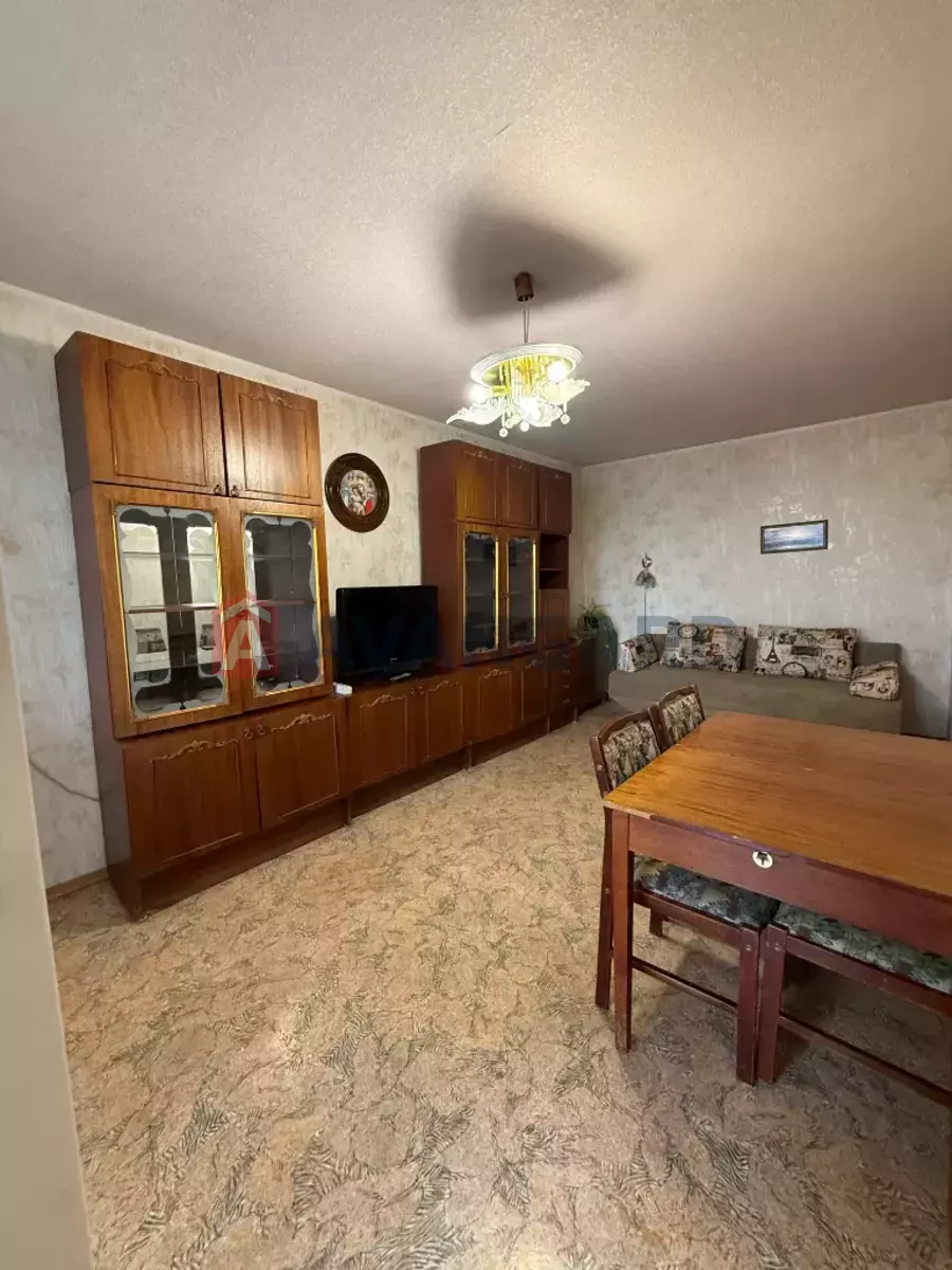 2 ����. ��������, 56/28/8 ��. �., 11/16 ���� ���� 1