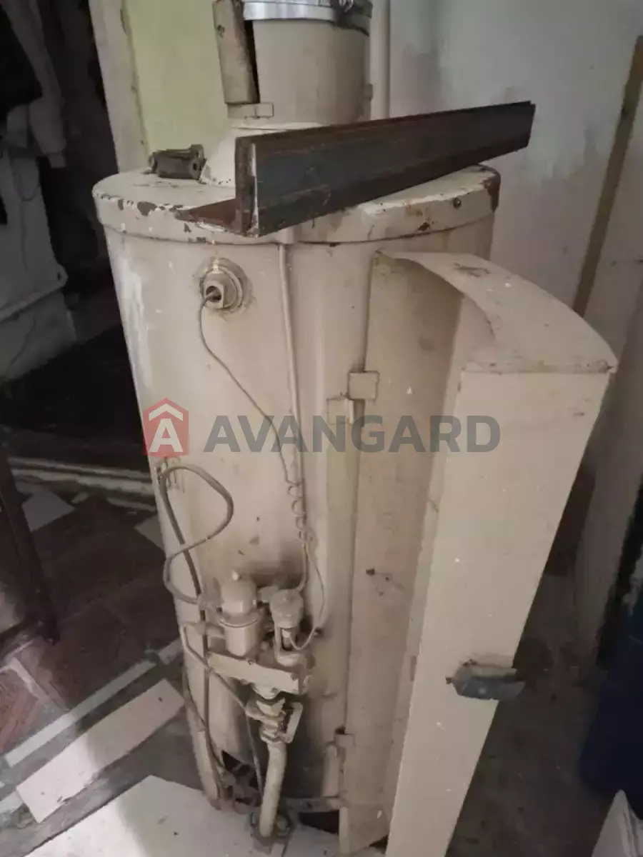 3 ��. ��������, 41/28/9 ��. �., 1/2 ������ ���� 12