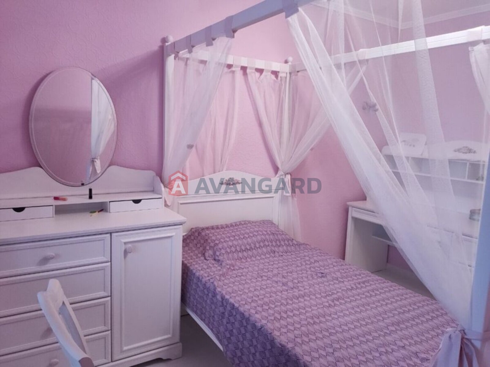 3 ����. ��������, 89/-/20 ��. �., 13/16 ���� ���� 9