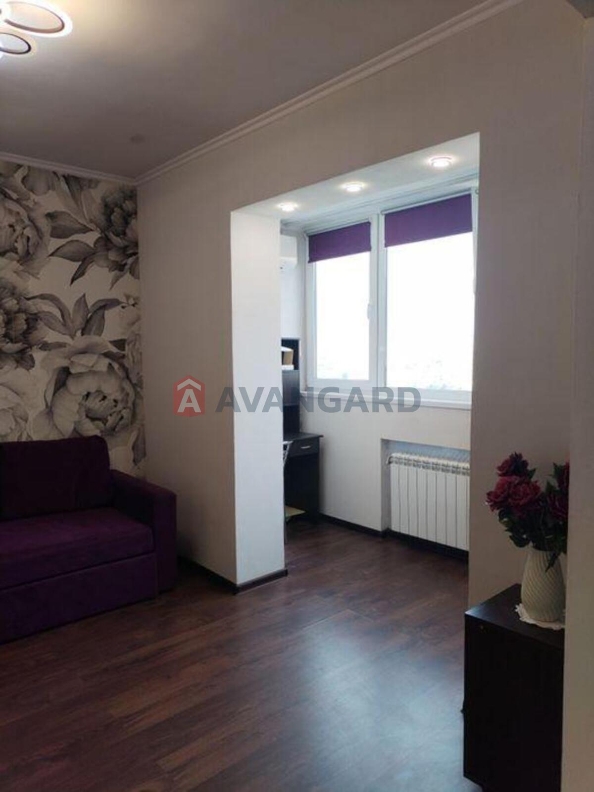 1 ����. ��������, 50/-/11 ��. �., 16/16 ���� ���� 3