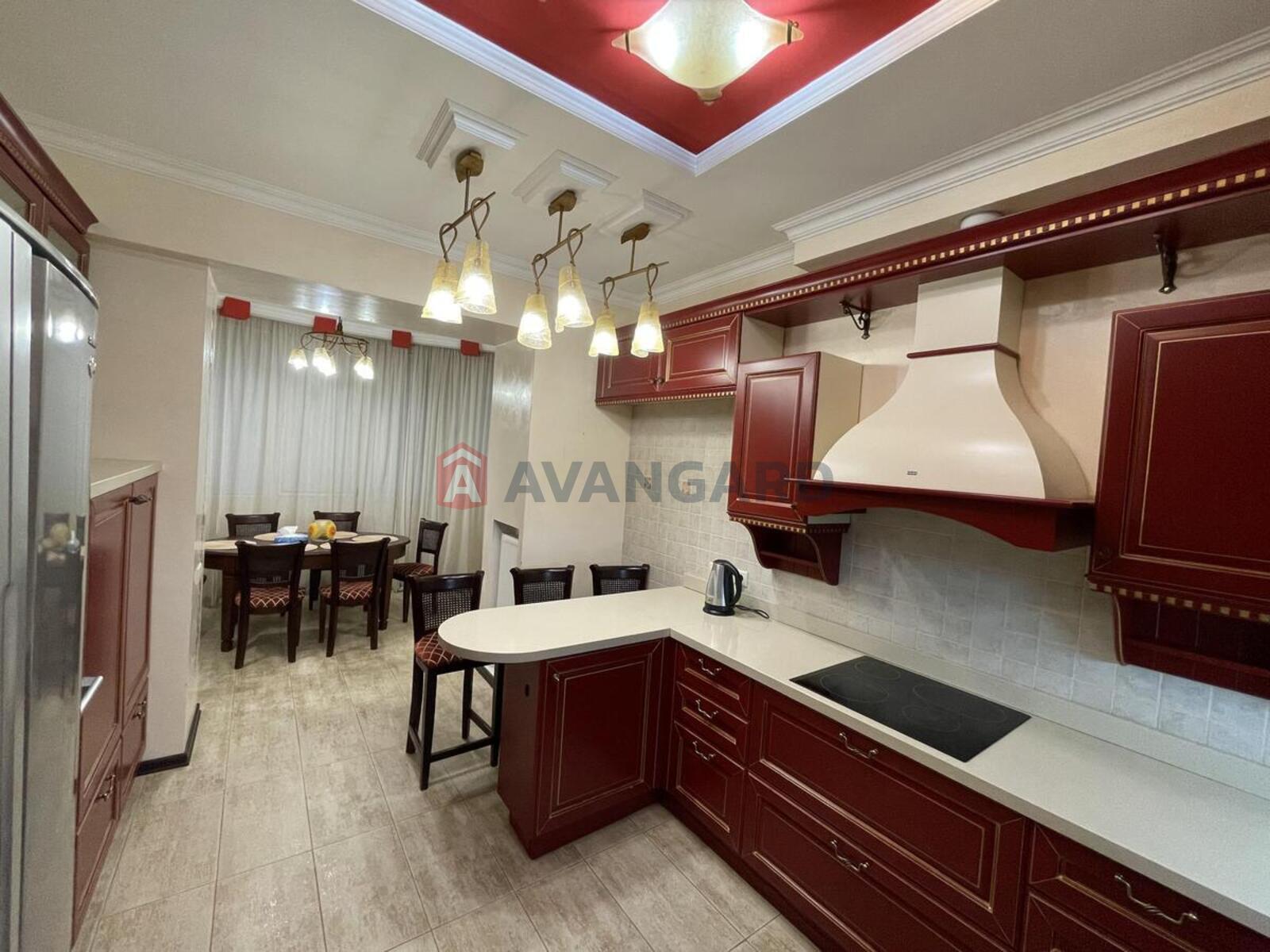 2 ��. ��������, 86/-/21 ��. �., 4/13 ������ ���� 4