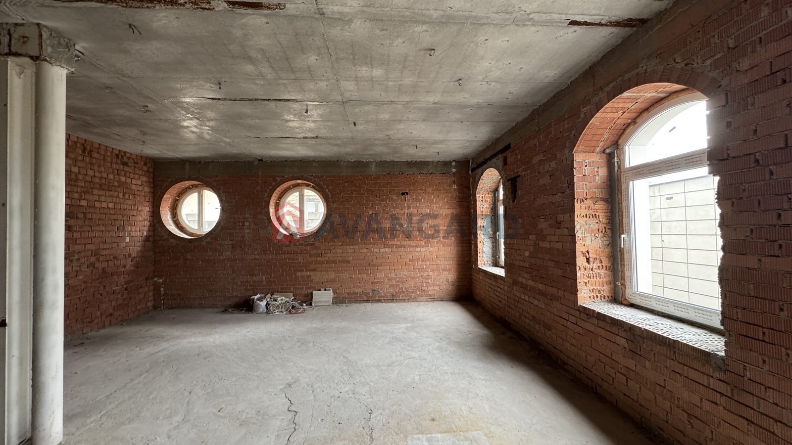 2 ��. ��������, 72/35/25 ��. �., 2/2 ������ ���� 6