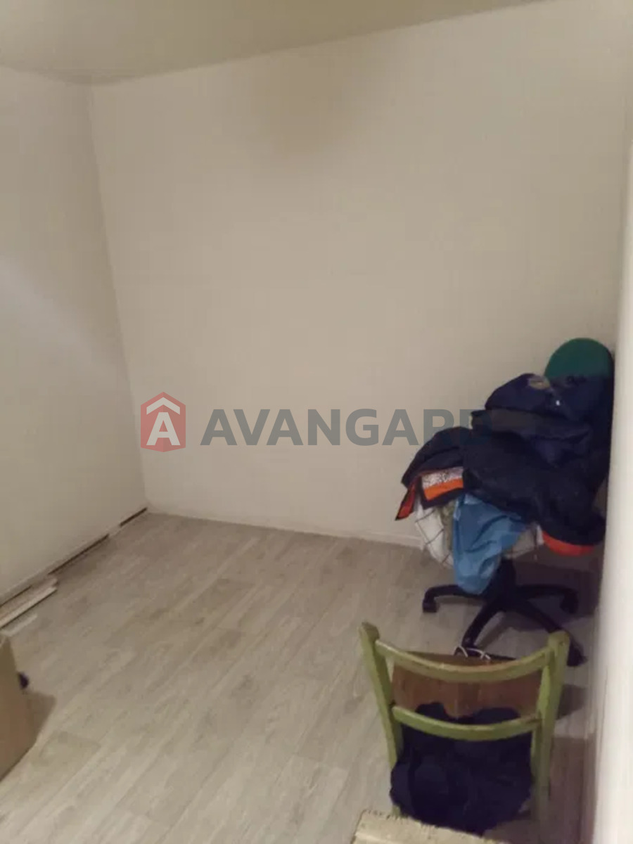 2 ��. ��������, 45/-/8 ��. �., 2/5 ������ ���� 9