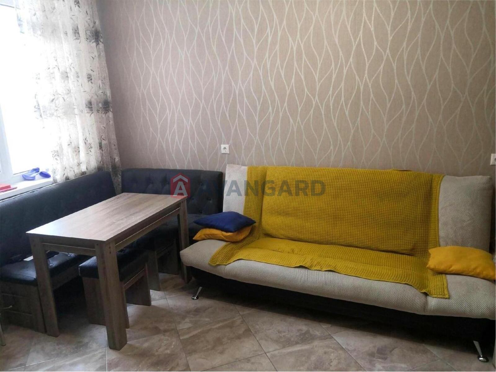 1 ��. ��������, 42/20/12 ��. �., 4/10 ������ ���� 1