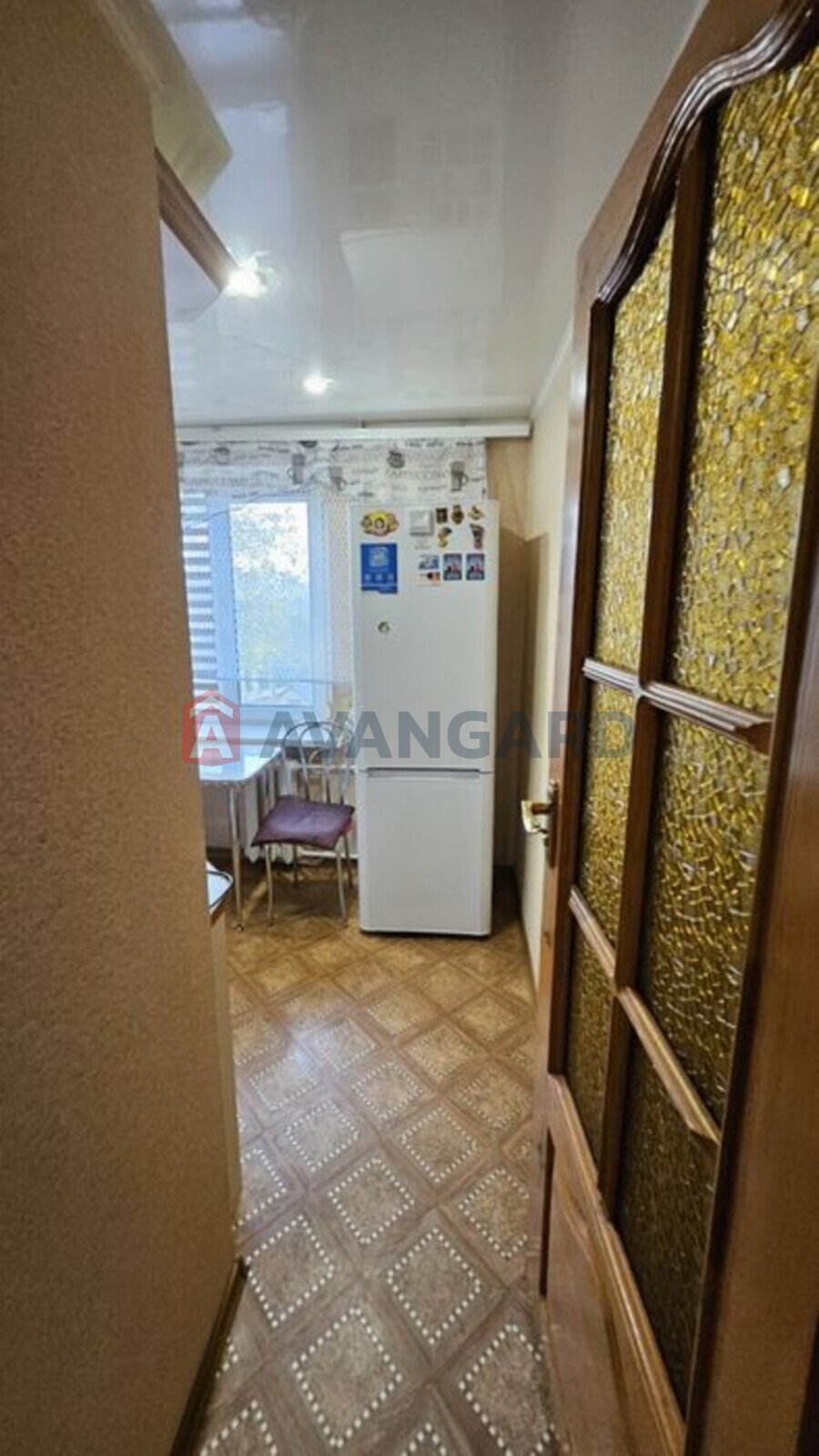 2 ��. ��������, 44/-/6 ��. �., 4/5 ������ ���� 8