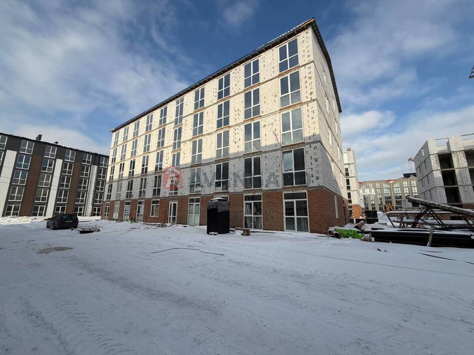 1 ��. ��������, 19/12/4 ��. �., 4/5 ������ ���� 3