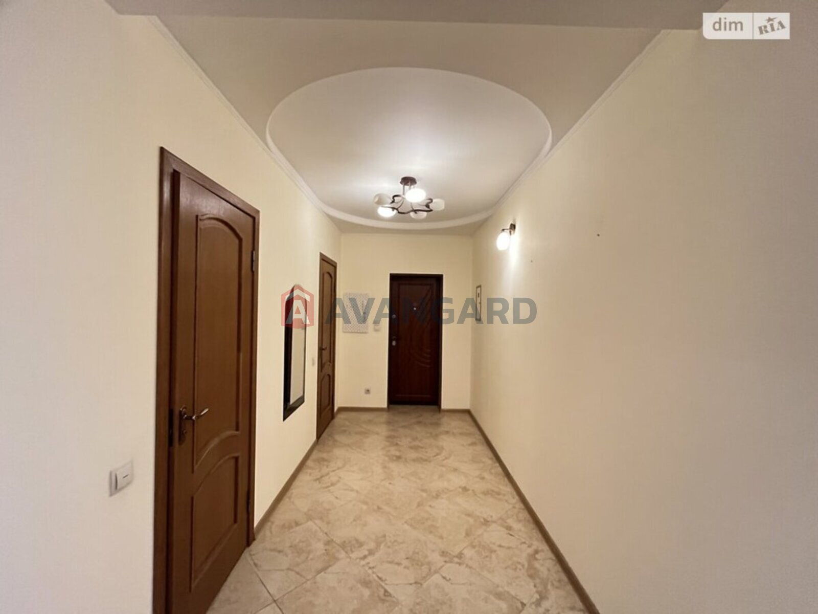 1 ��. ��������, 178/55/10 ��. �., 9/10 ������ ���� 10