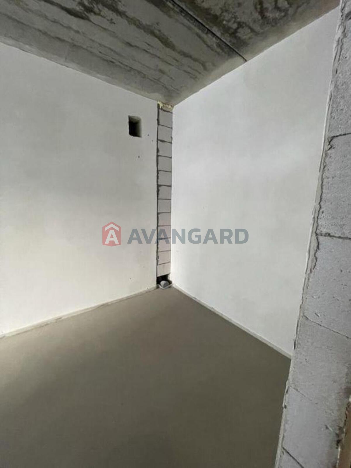 1 ��. ��������, 42/-/17 ��. �., 3/12 ������ ���� 12