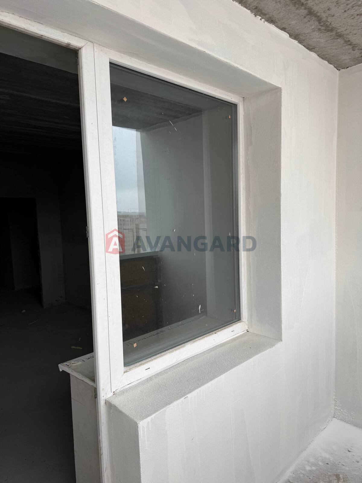 2 ��. ��������, 80,7/40/15 ��. �., 9/10 ������ ���� 15