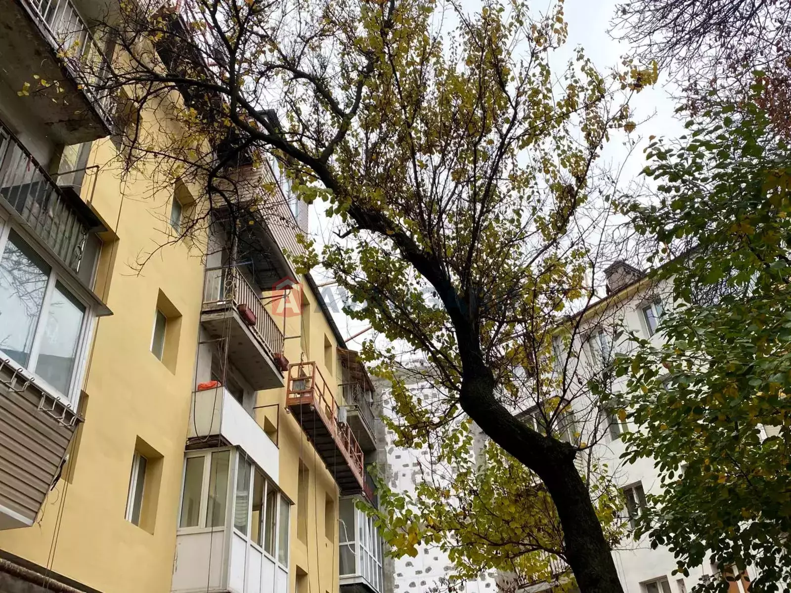 2 ��. ��������, 43,5/28/5,5 ��. �., 3/5 ������ ���� 9