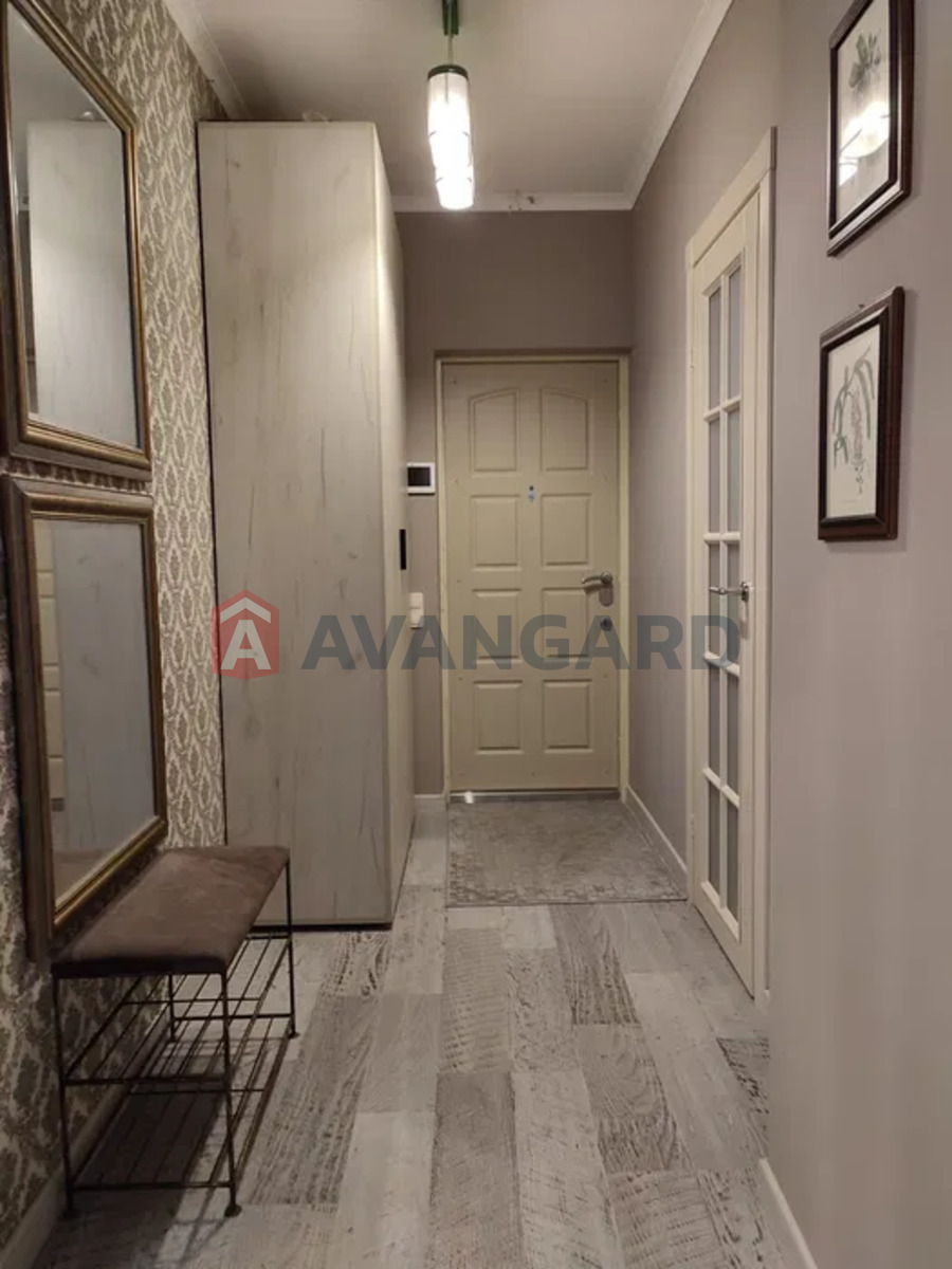 1 ��. ��������, 38/-/10 ��. �., 8/16 ������ ���� 17