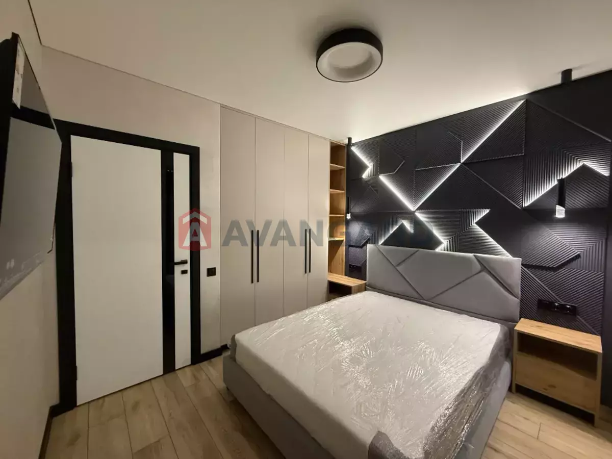 2 ��. ��������, 55/-/20 ��. �., 4/10 ������ ���� 1