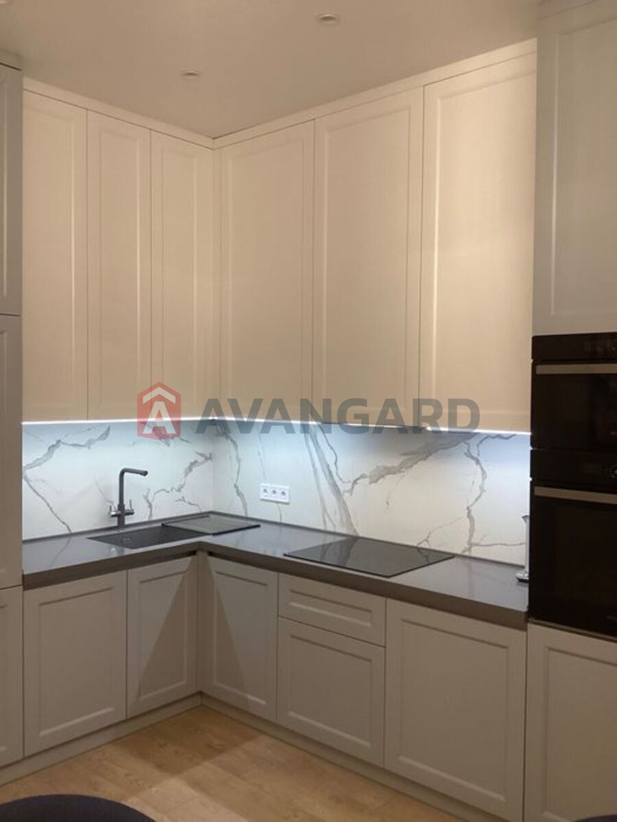 1 ��. ��������, 70/-/15 ��. �., 26/26 ������ ���� 1