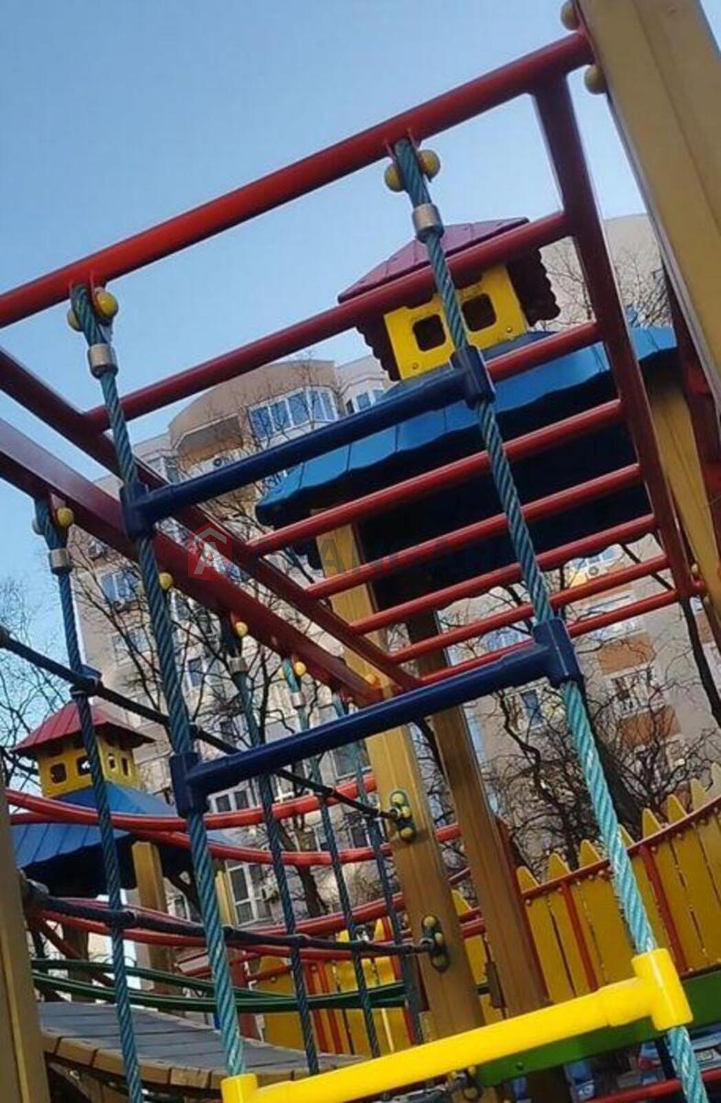 1 ��. ��������, 35/-/8 ��. �., 2/10 ������ ���� 12