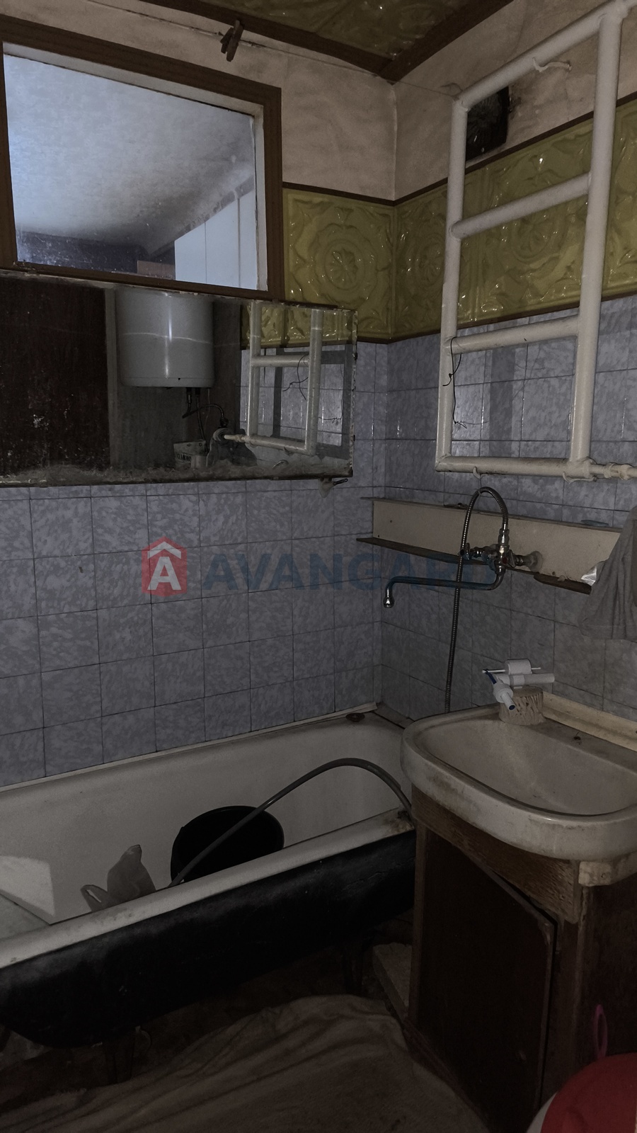 2 ��. ��������, 44/27/6 ��. �., 2/5 ������ ���� 4