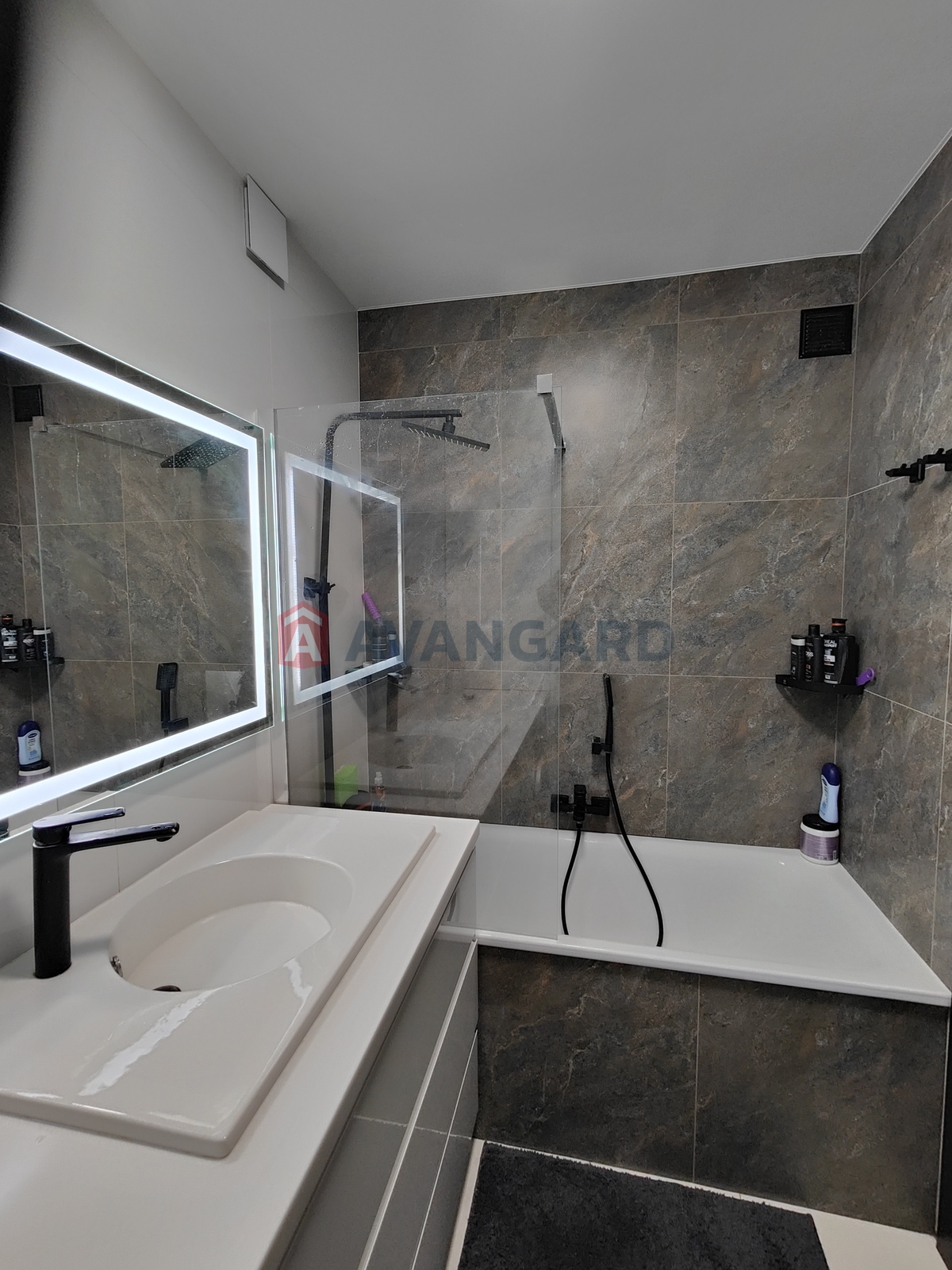 2 ��. ��������, 54/-/8 ��. �., 3/4 ������ ���� 15