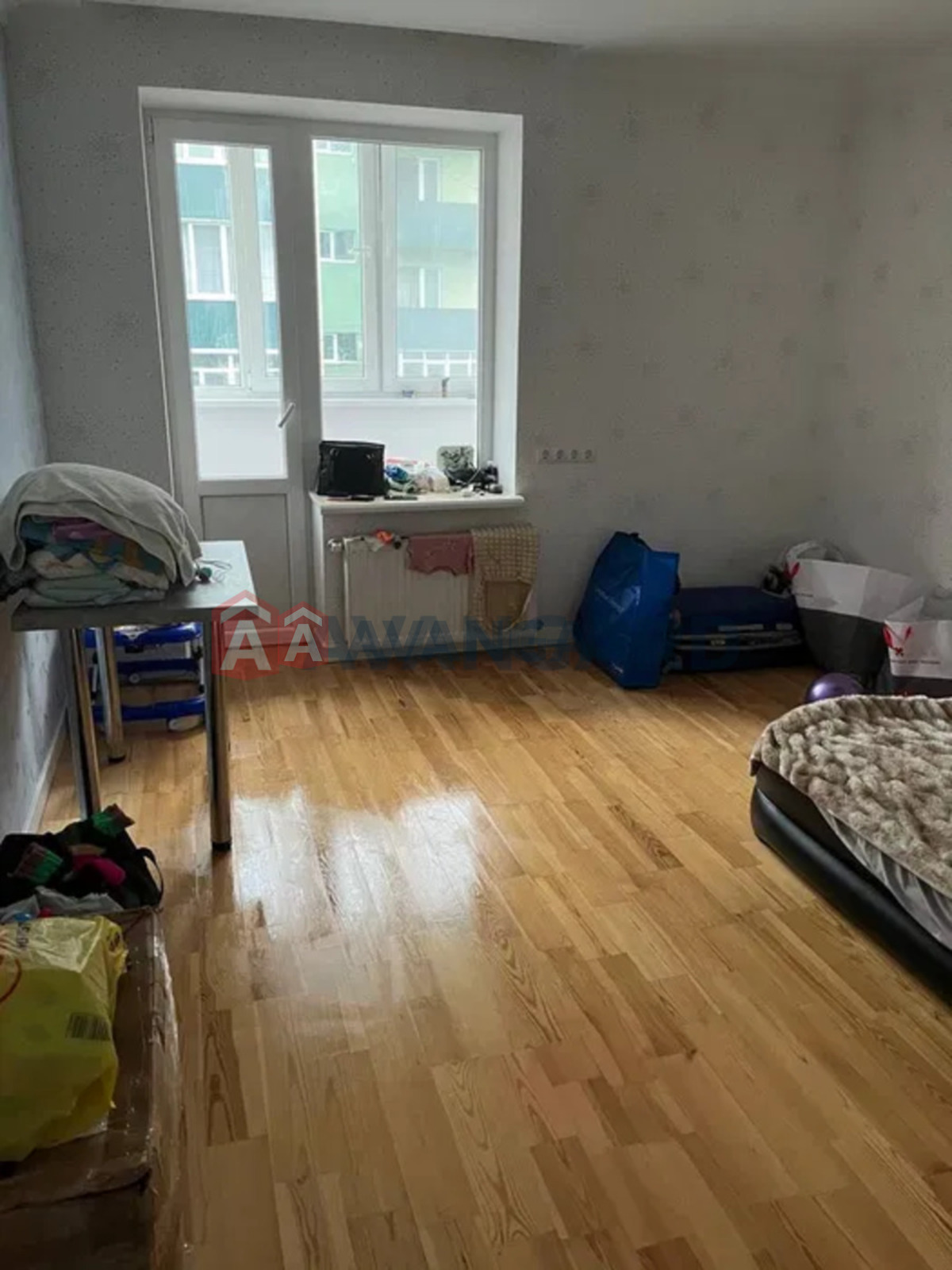 1 ��. ��������, 76/-/34 ��. �., 2/4 ������ ���� 9