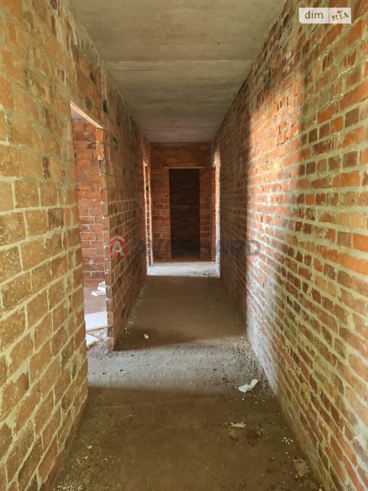 3 ��. ��������, 90/-/- ��. �., 10/10 ������ ���� 10