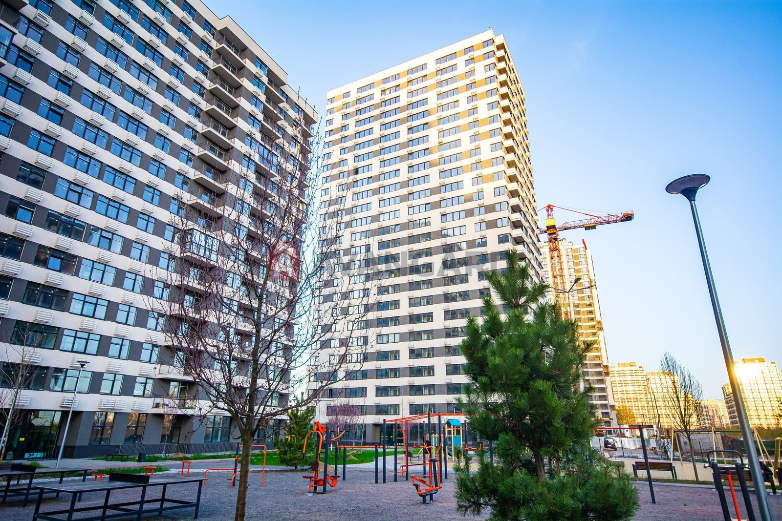 1 ��. ��������, 41/-/15 ��. �., 24/25 ������ ���� 9