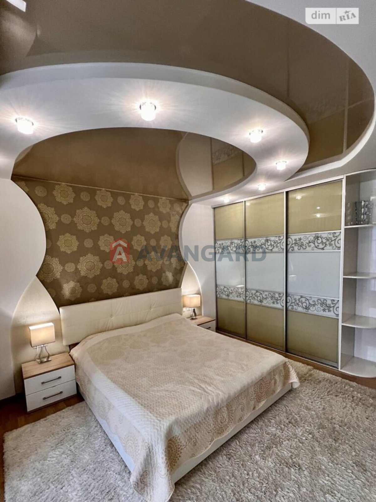 4 ��. ��������, 108/71/11 ��. �., 4/7 ������ ���� 8