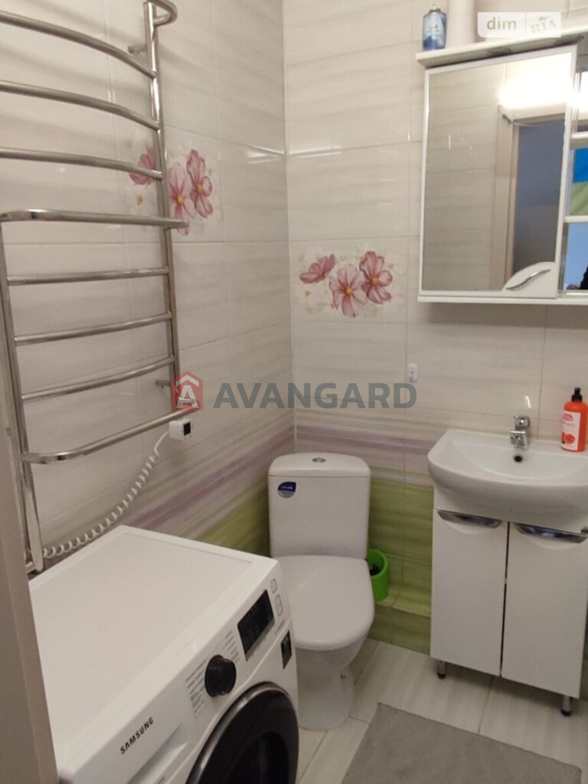 1 ��. ��������, 35/18/7 ��. �., 1/9 ������ ���� 4