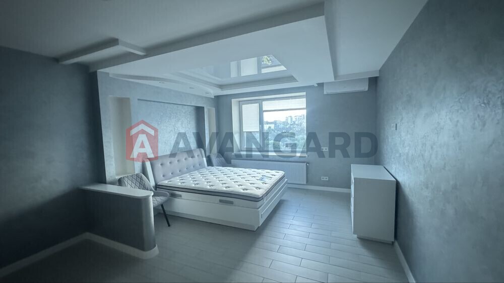 2 ����. ��������, 68/-/16 ��. �., 10/12 ���� ���� 1